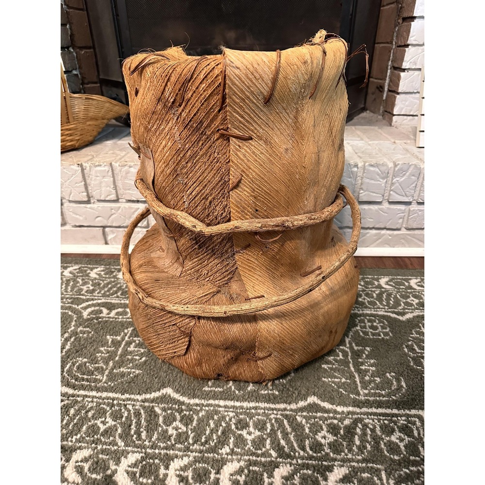 Large Vintage Decorative Basket Primitive Folk Art Hand Woven Palm Bark 20in